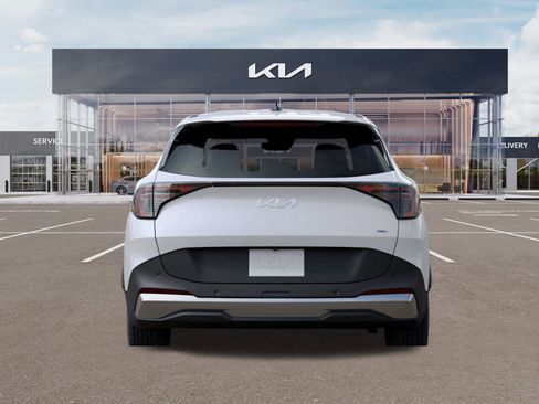 New 2026 Kia Sportage S image 13