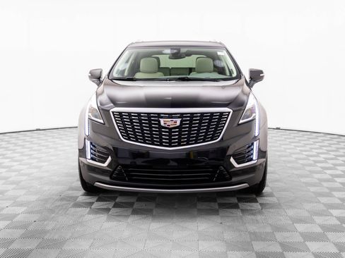Used 2025 Cadillac XT5 Premium Luxury w/ LPO, Floor Liner Package image 9