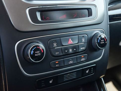 Used 2014 Kia Sorento LX w/ Premium Package FWD image 22