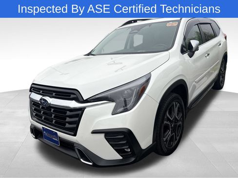 Used 2023 Subaru Ascent Touring w/ Popular Package #2A AWD/4WD image 2
