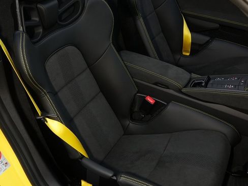 Used 2025 Porsche 718 Boxster Spyder RS image 15