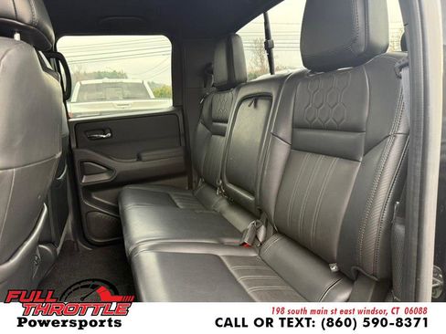 Used 2022 Nissan Frontier PRO-4X w/ Pro-4X Premium Package image 22