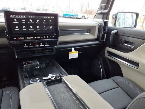 New 2026 GMC Hummer EV SUV image 6