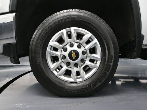 Used 2022 Chevrolet Silverado 2500 LT image 20