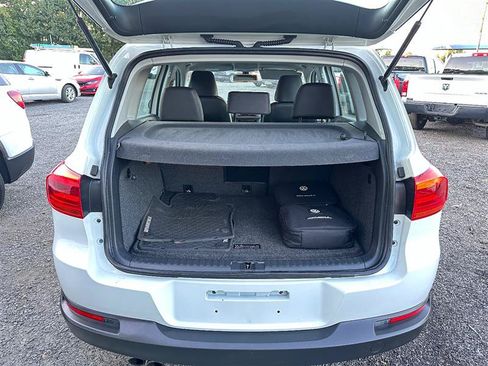 Used 2017 Volkswagen Tiguan S AWD/4WD image 6