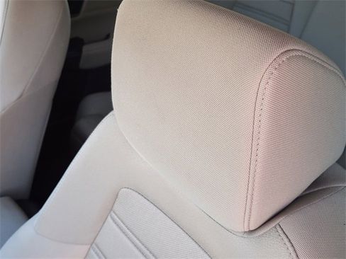 Used 2018 Honda CR-V EX image 11