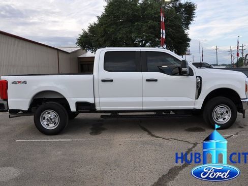 Used 2024 Ford F250 XL w/ XL Chrome Package AWD/4WD image 6