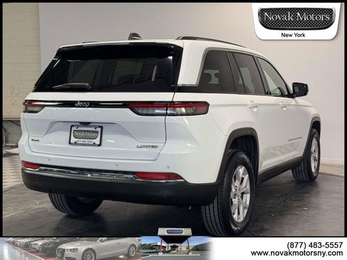 Used 2022 Jeep Grand Cherokee Limited image 10