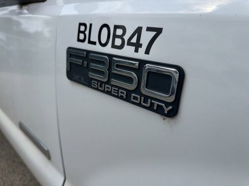 Used 2003 Ford F350 XL RWD image 5