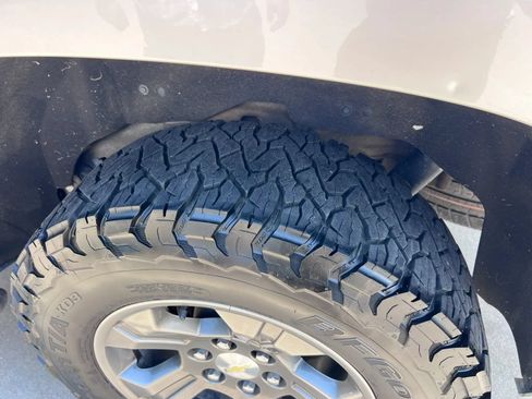 Used 2018 Chevrolet Tahoe LT AWD/4WD image 70