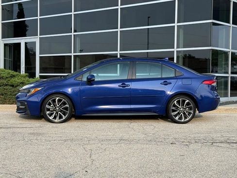 Used 2021 Toyota Corolla SE FWD image 6