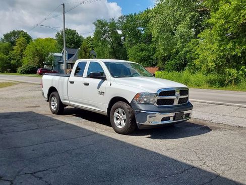Used 2018 RAM 1500 Tradesman w/ Popular Equipment Group AWD/4WD image 4