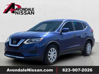 Used 2018 Nissan Rogue S FWD video 1