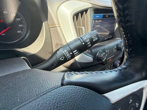 Used 2019 GMC Terrain SLT w/ Preferred Package FWD image 36