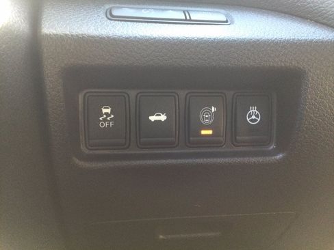 Used 2015 Nissan Altima 2.5 SL w/ Technology Package FWD image 39