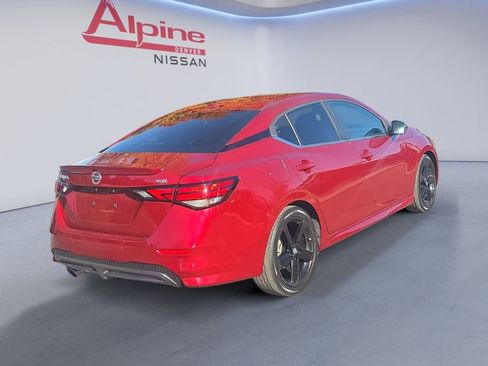 Used 2022 Nissan Sentra SR w/ Lighting Package image 5