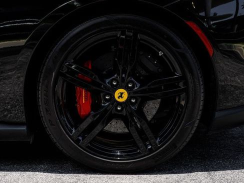 Used 2023 Ferrari Portofino M RWD image 41