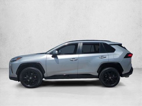 Certified 2024 Toyota RAV4 SE AWD/4WD image 9
