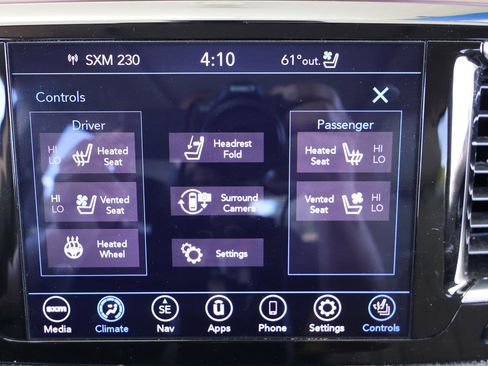 Used 2020 Chrysler Pacifica Limited w/ Tire & Wheel Group image 56