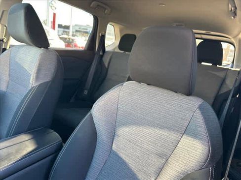 Used 2022 Nissan Rogue SV image 17