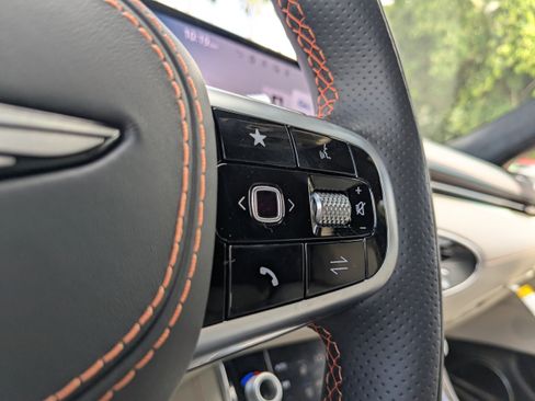 New 2026 Genesis GV70 3.5T Sport Prestige AWD/4WD image 22