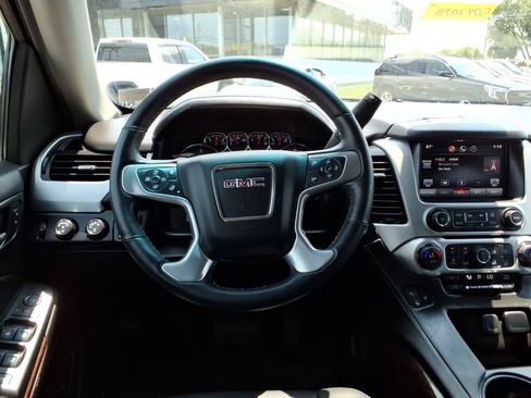 Used 2015 GMC Yukon SLT w/ HD Trailering Package AWD/4WD image 14