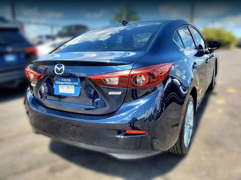 Used 2017 MAZDA MAZDA3 Grand Touring w/ Premium Equipment Package FWD image 16