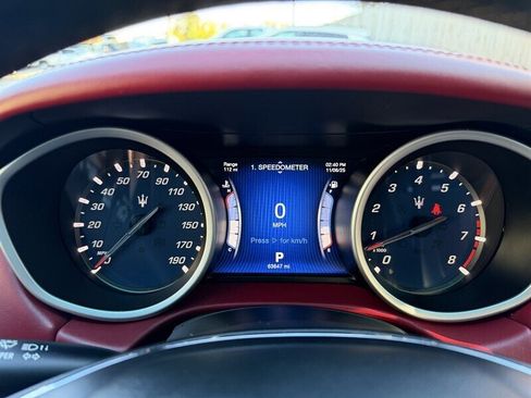 Used 2015 Maserati Ghibli image 29