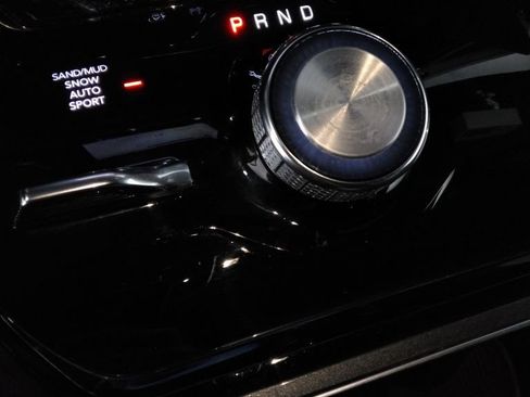 Used 2022 Jeep Wagoneer Series I image 19