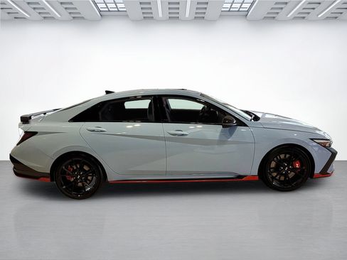 New 2026 Hyundai Elantra N FWD image 4