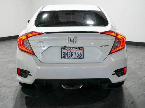 Used 2020 Honda Civic Sport image 5