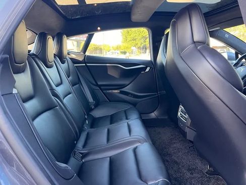 Used 2018 Tesla Model S 100D AWD/4WD image 19