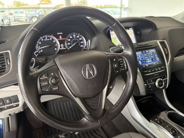 Used 2017 Acura TLX w/ Technology Package FWD image 17