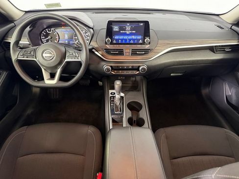 Used 2026 Nissan Altima 2.5 SV FWD image 12