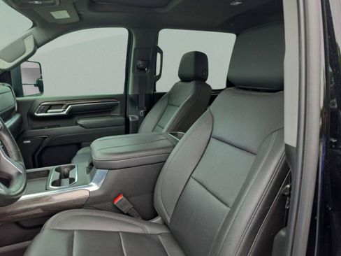 Used 2024 Chevrolet Silverado 2500 LTZ w/ LTZ Plus Package AWD/4WD image 20