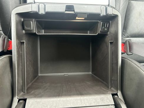 Used 2015 GMC Sierra 3500 SLT w/ Duramax Plus Package AWD/4WD image 7