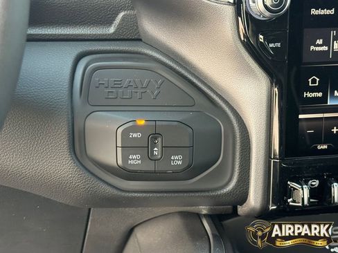 New 2026 RAM 3500 Laramie AWD/4WD image 19