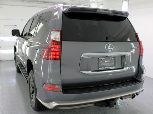 Used 2017 Lexus GX 460 Premium image 7