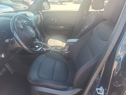 Used 2018 Kia Soul + FWD image 18