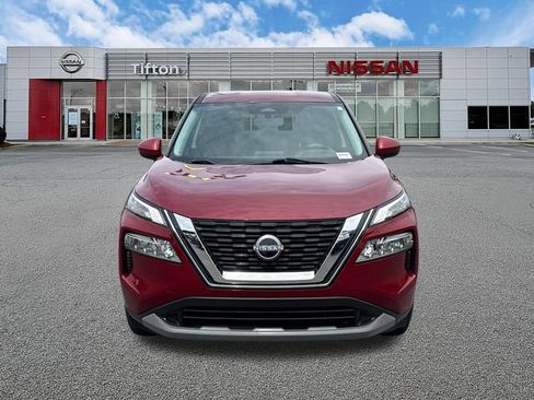 Used 2023 Nissan Rogue SV FWD image 2