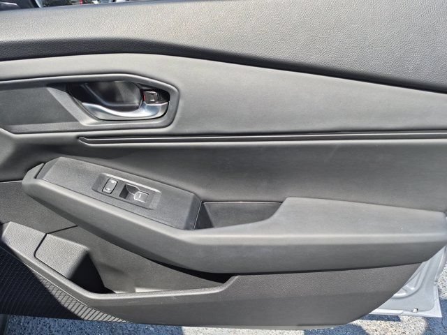 Used 2025 Honda Accord SE image 32