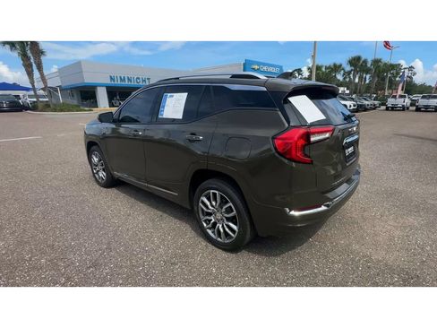 Used 2023 GMC Terrain Denali AWD/4WD image 4