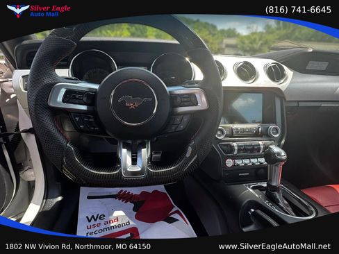 Used 2017 Ford Mustang GT Premium RWD image 13