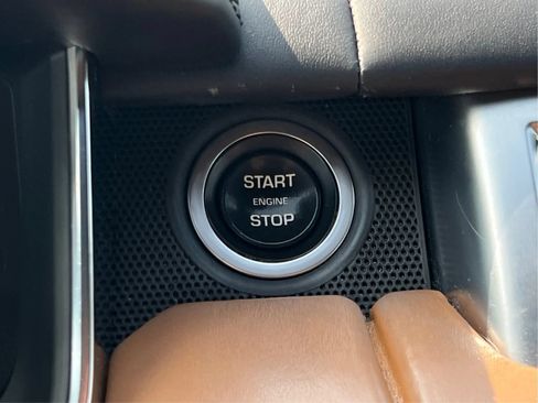 Used 2019 Land Rover Range Rover Sport HSE Dynamic AWD/4WD image 41
