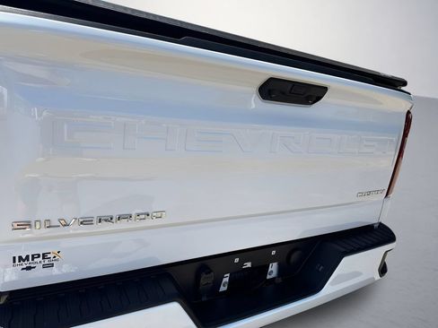Used 2024 Chevrolet Silverado 1500 Custom AWD/4WD image 31