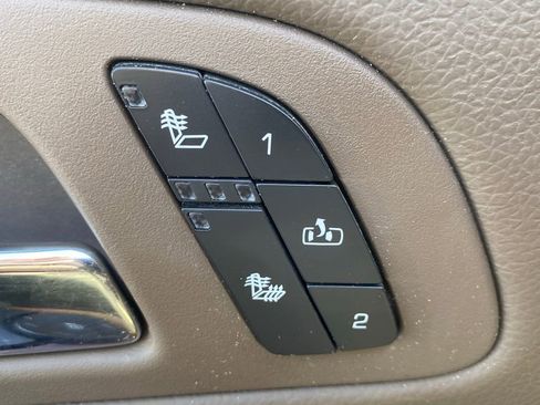 Used 2013 Chevrolet Tahoe LT AWD/4WD image 21