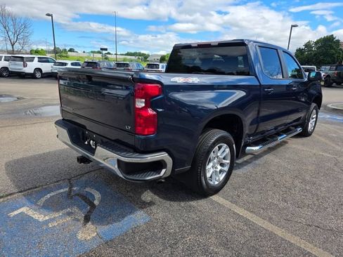 Used 2023 Chevrolet Silverado 1500 LT AWD/4WD image 5
