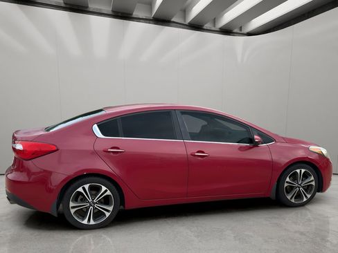 Used 2015 Kia Forte EX w/ Premium Package image 6