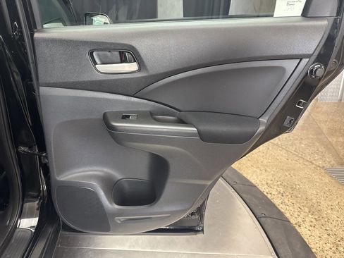 Used 2012 Honda CR-V LX image 26
