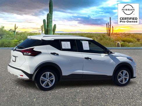 Certified 2025 Nissan Kicks Play S image 5